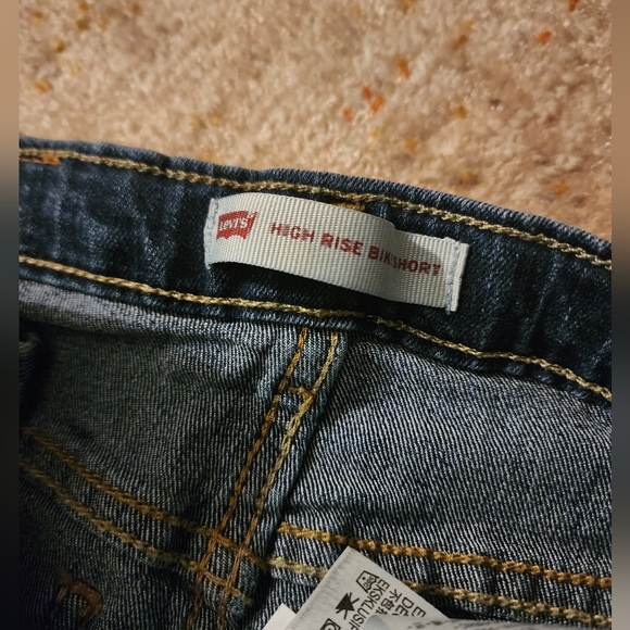 ** 2/$25 ** Bundle of 2 Girls' Denim Shorts - Picture 3 of 12